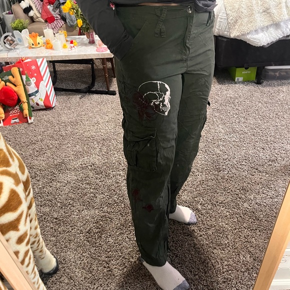 Hot Topic Olive Green Straight Leg Pants with Skull Design - Picture 4 of 5